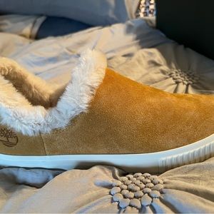 Womens Timberland Skyla Bay slip-on wheat side size 9.5 shoe